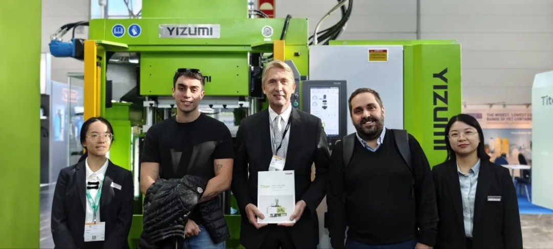 K 2025展机直击 | A3系列YL3 - V350F：四大核心优势圈粉全球客户，现场斩获近千万级别订单